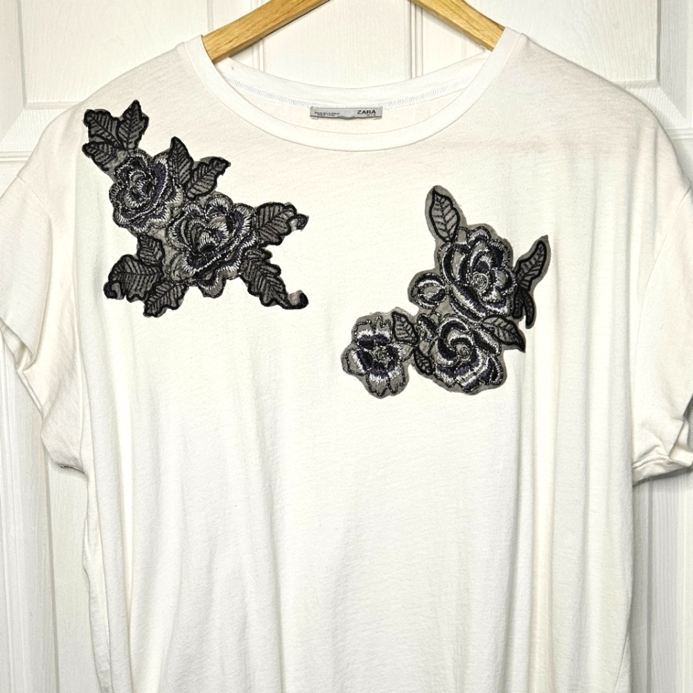 Zara White Cotton XL AppliqueTee